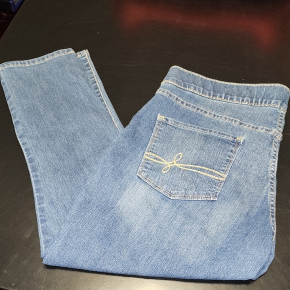 Denizen By Levi's Pull On Crop Jeggings Sz 16 - Picture 1 of 7